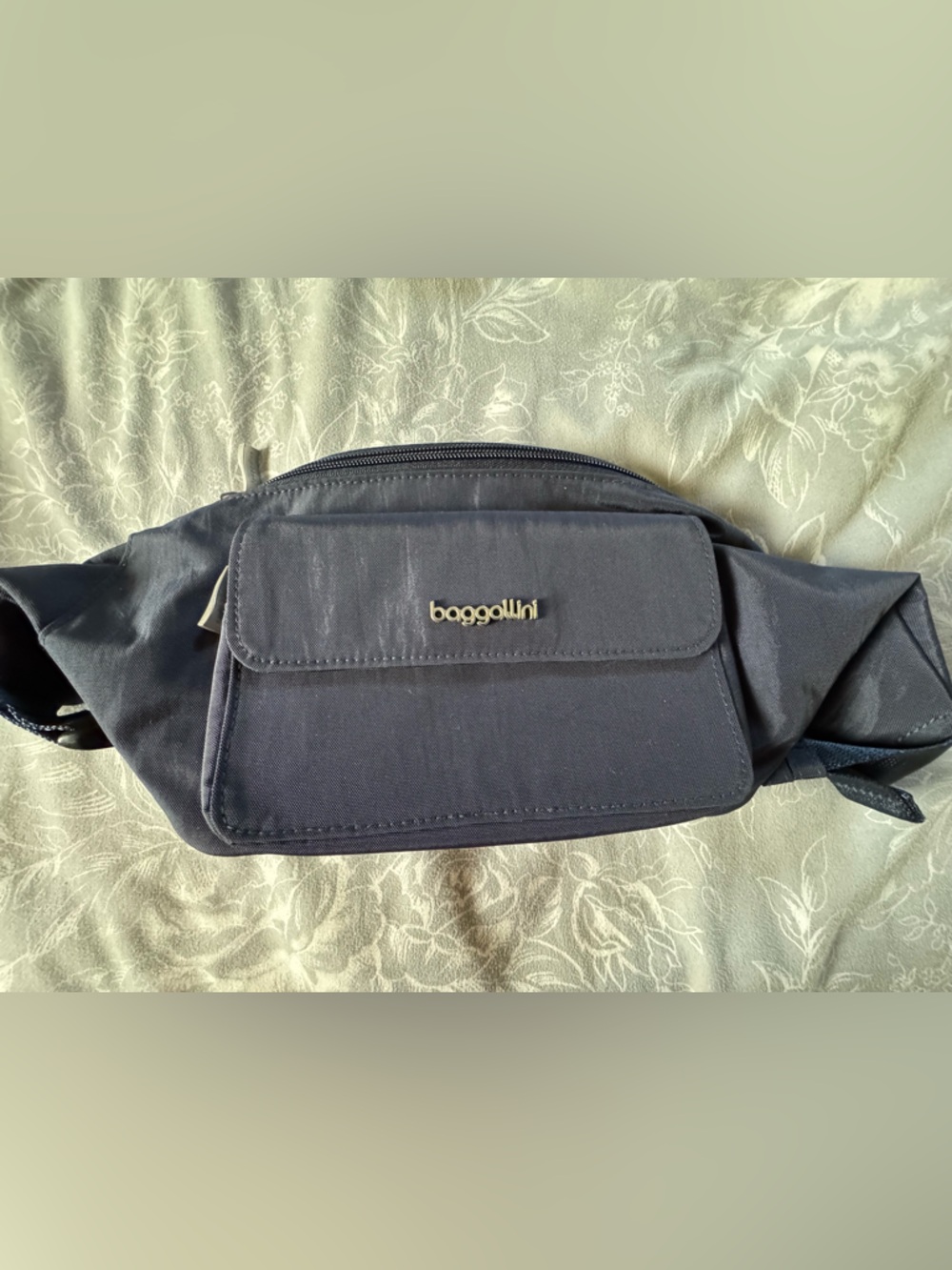 Baggallini Navy Men's Belt Bag
